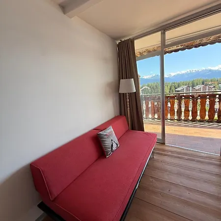 Vue Panoramique, Piscine, Spa, In-out&golf à L'hôtel De L'etrier à Appartement