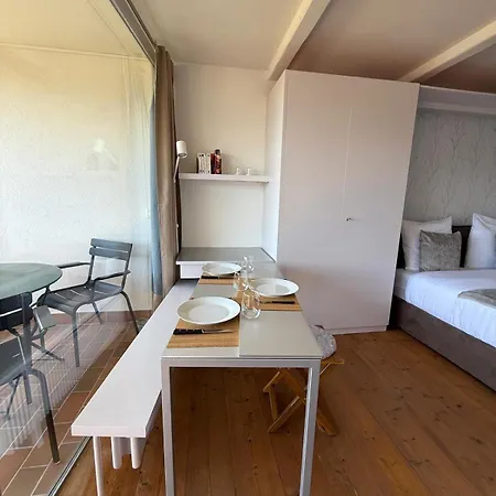 Vue Panoramique, Piscine, Spa, In-out & Golf A L'hotel De L'etrier A 公寓 克莱恩 蒙塔纳